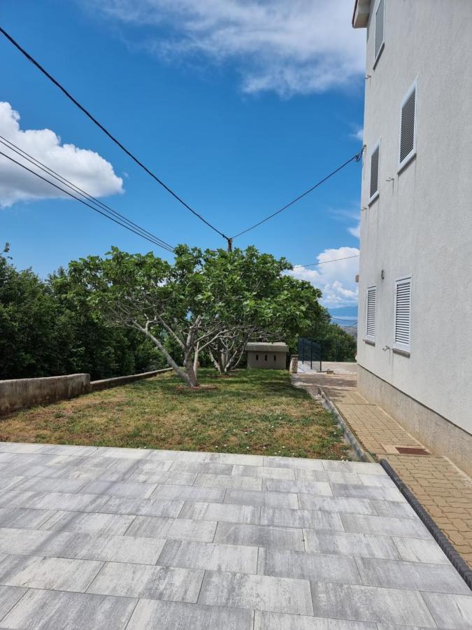 Apartments Katarina Smrika Bagian luar foto