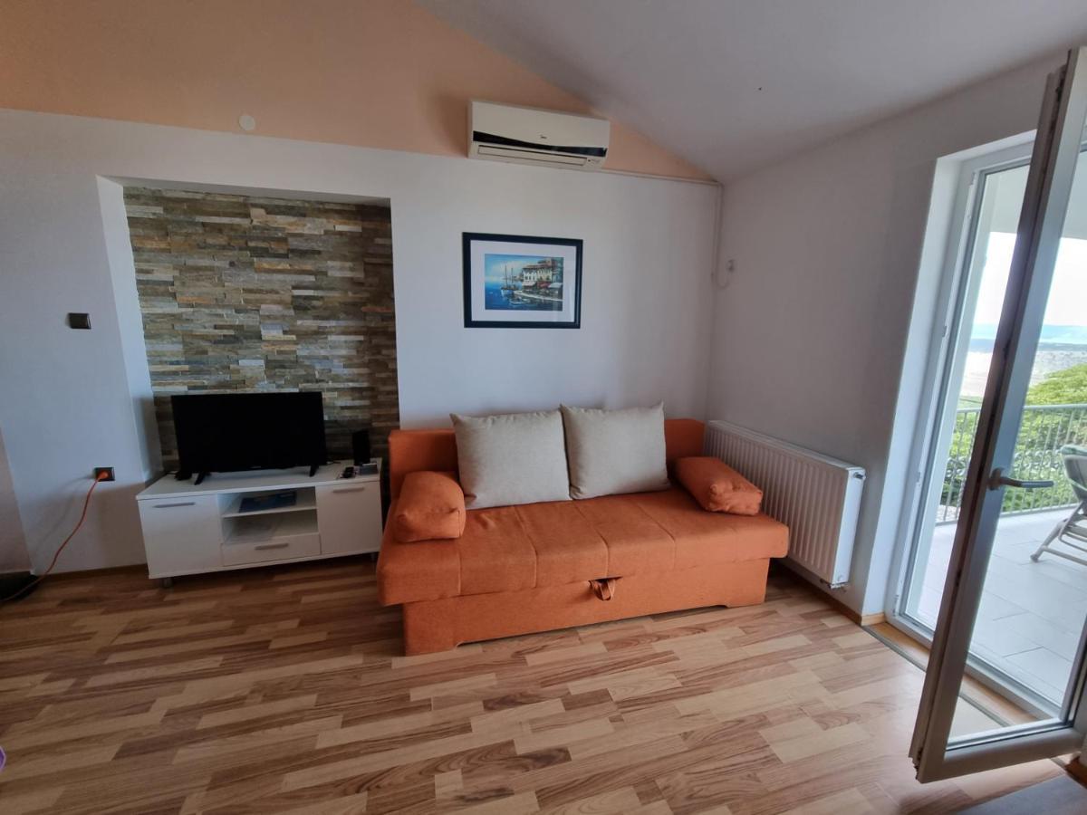 Apartments Katarina Smrika Bagian luar foto