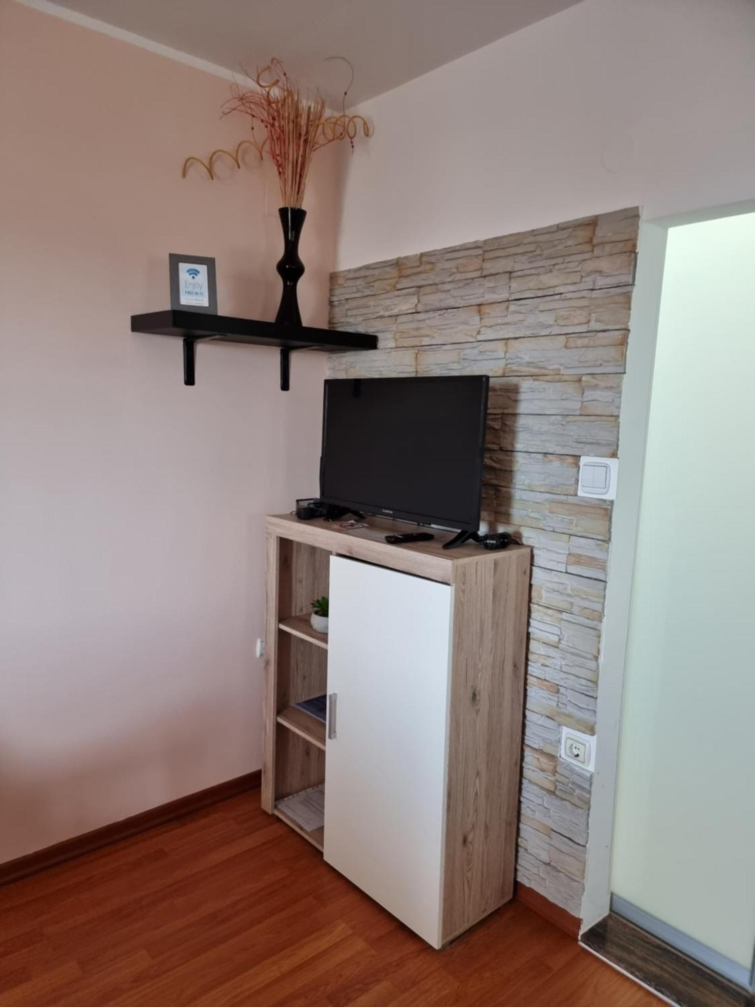 Apartments Katarina Smrika Ruang foto